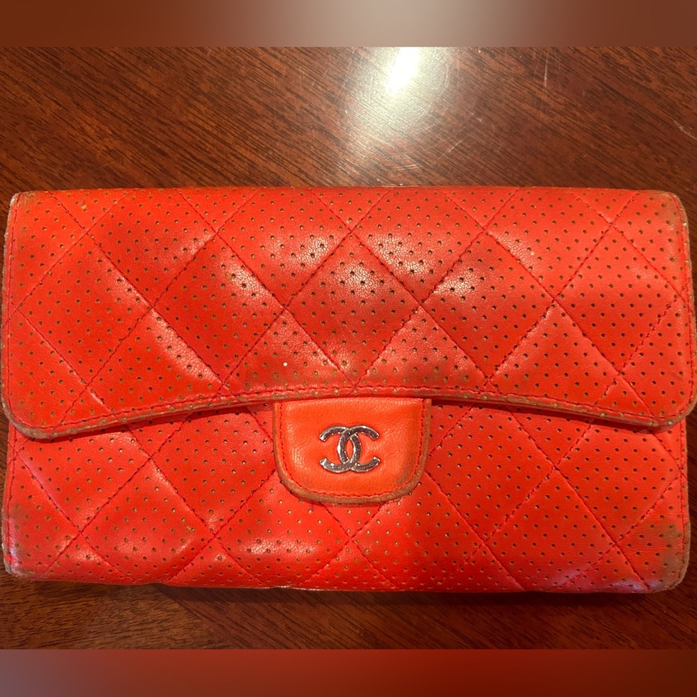 Chanel wallet, authentic